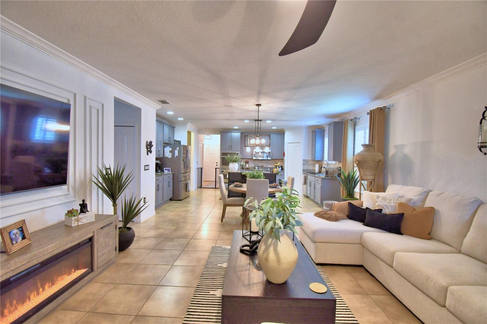 LIBERTY SQUARE - Residential