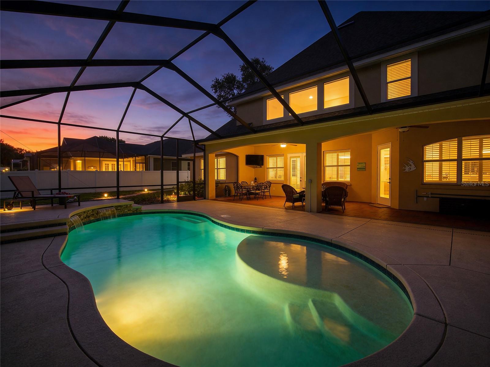 ASHTON OAKS - Residential