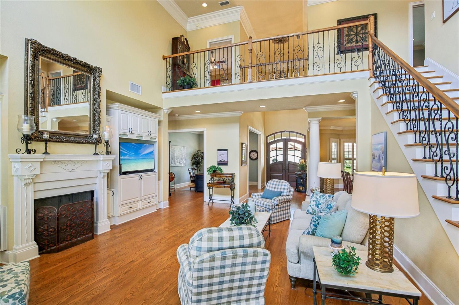 ASHTON OAKS - Residential