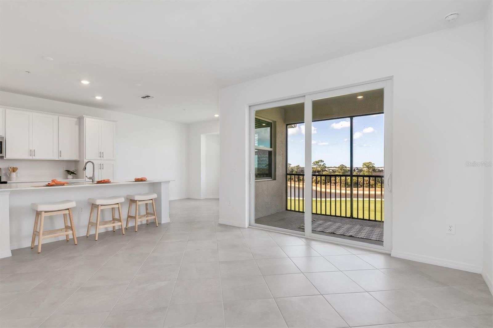 WELLEN PARK GOLF & COUNTRY CLUB - Residential