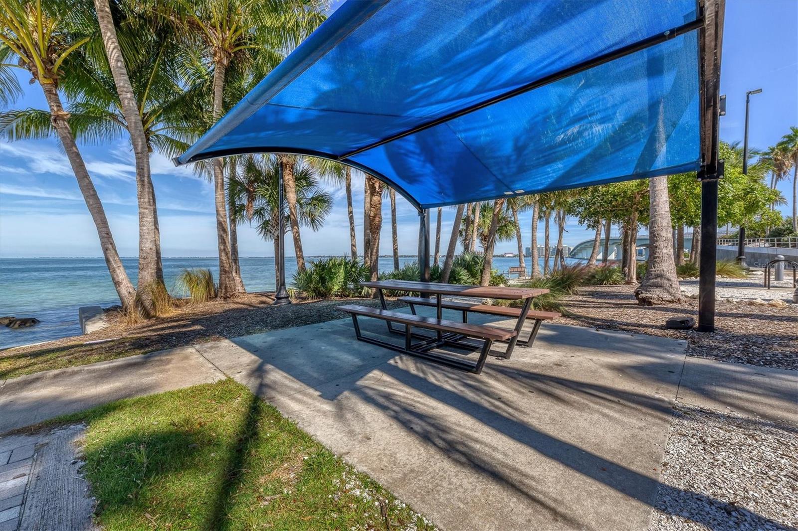 BIRD KEY SUB - Residential