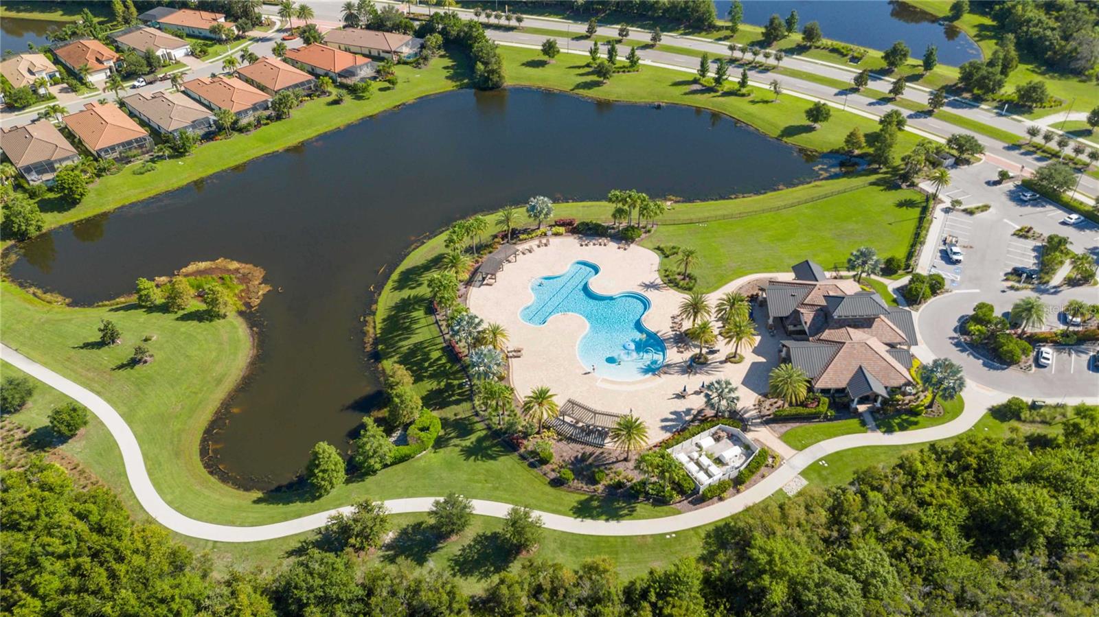 COUNTRY CLUB EAST AT LAKEWD RNCH PP - Residential