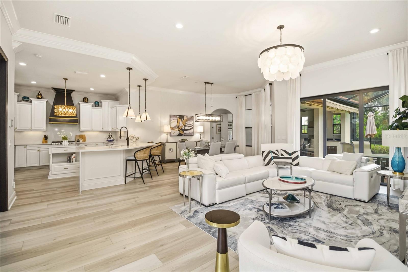 COUNTRY CLUB EAST AT LAKEWD RNCH PP - Residential