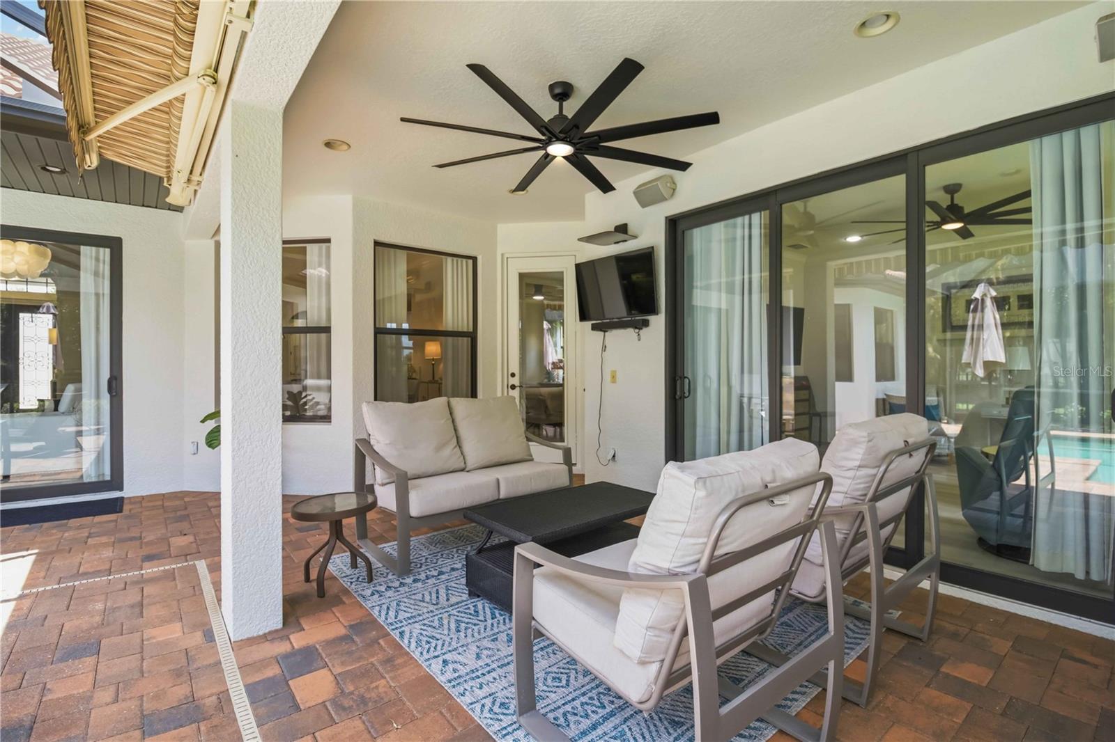 COUNTRY CLUB EAST AT LAKEWD RNCH PP - Residential