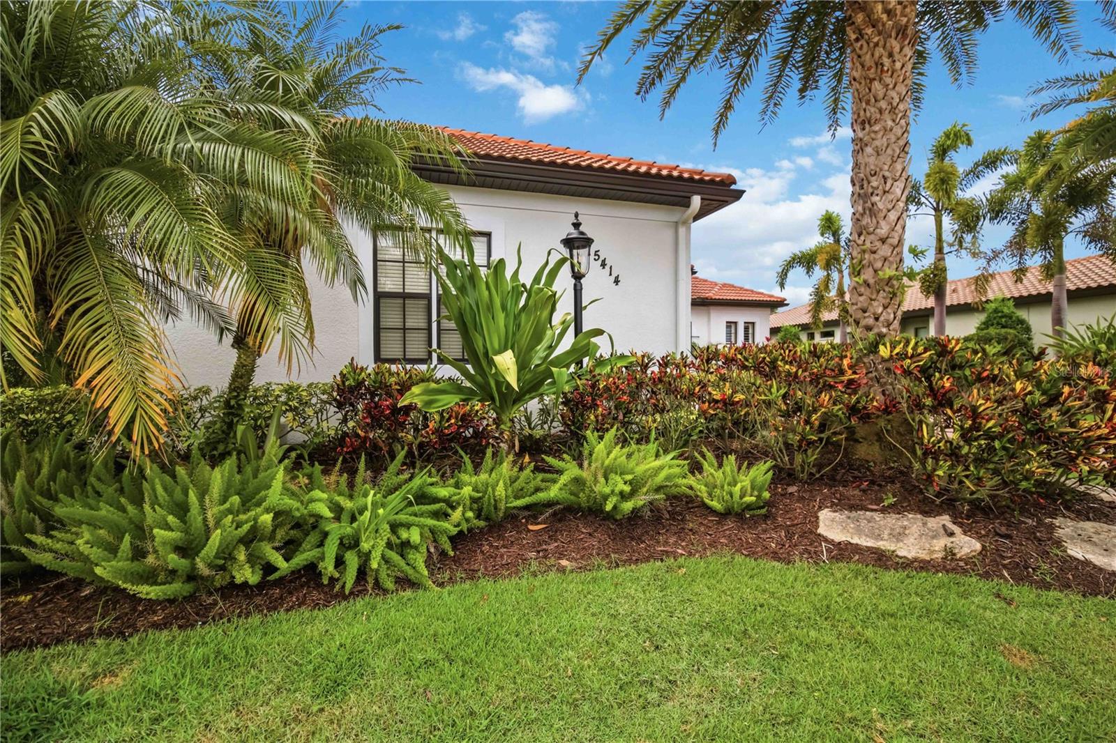 COUNTRY CLUB EAST AT LAKEWD RNCH PP - Residential