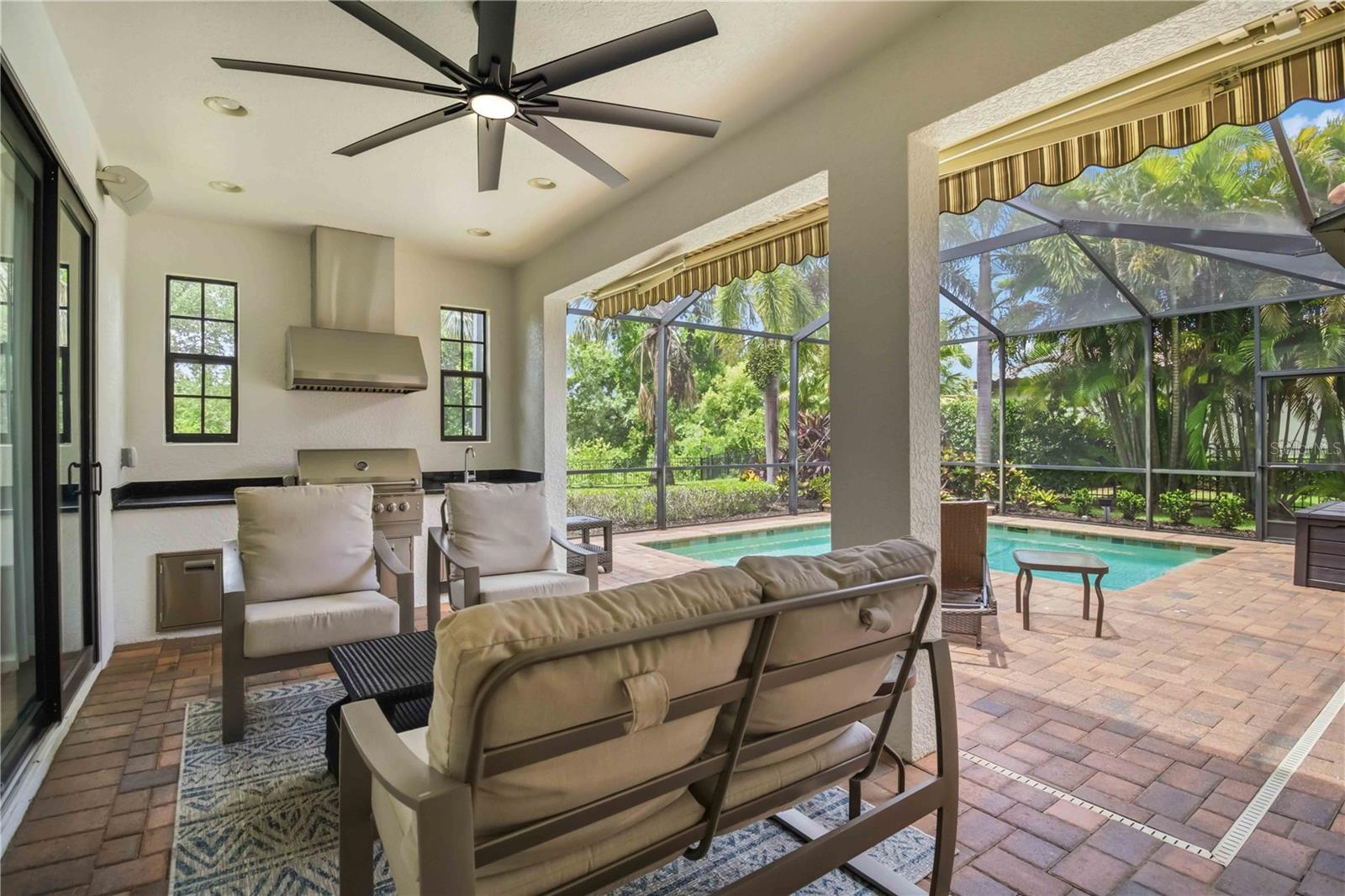 COUNTRY CLUB EAST AT LAKEWD RNCH PP - Residential