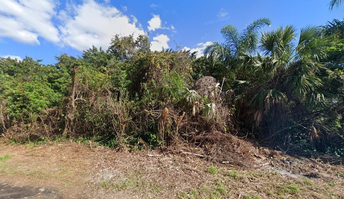 PORT CHARLOTTE SEC 026 - Land