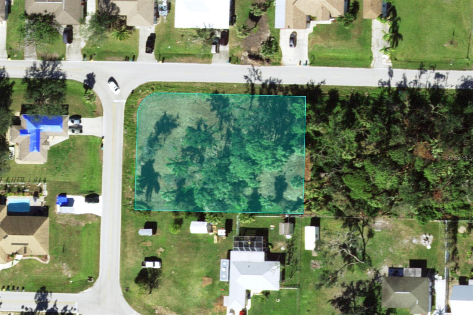 PORT CHARLOTTE SEC 026 - Land
