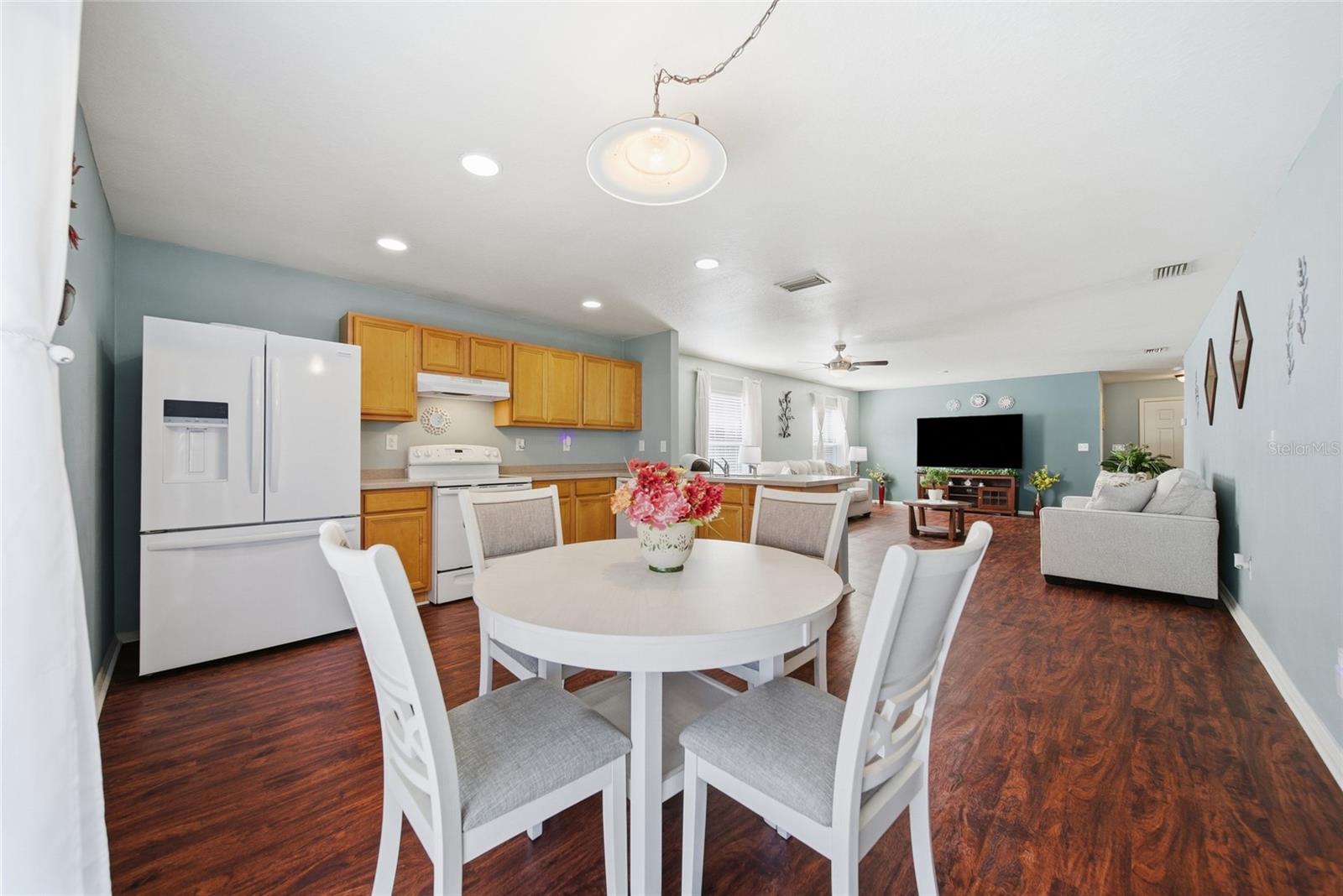 ASHLEY PINES - Residential