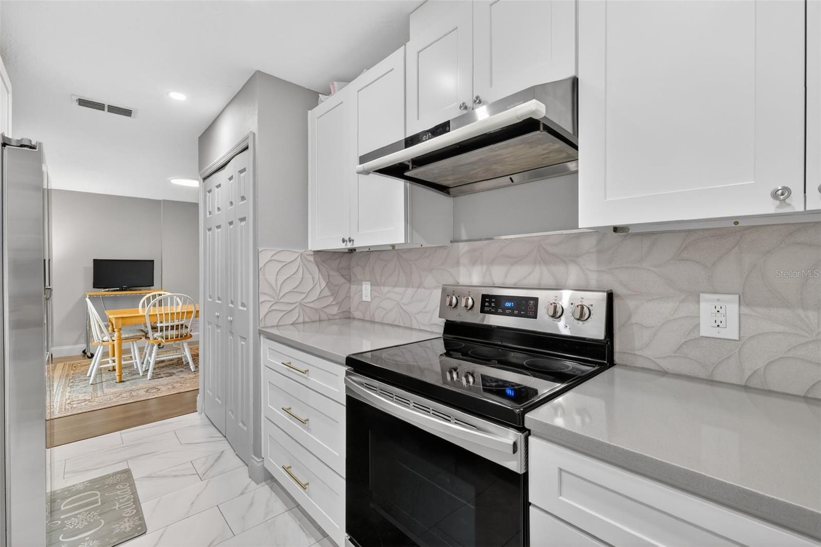 ROLLING ACRES ESTATES - Residential