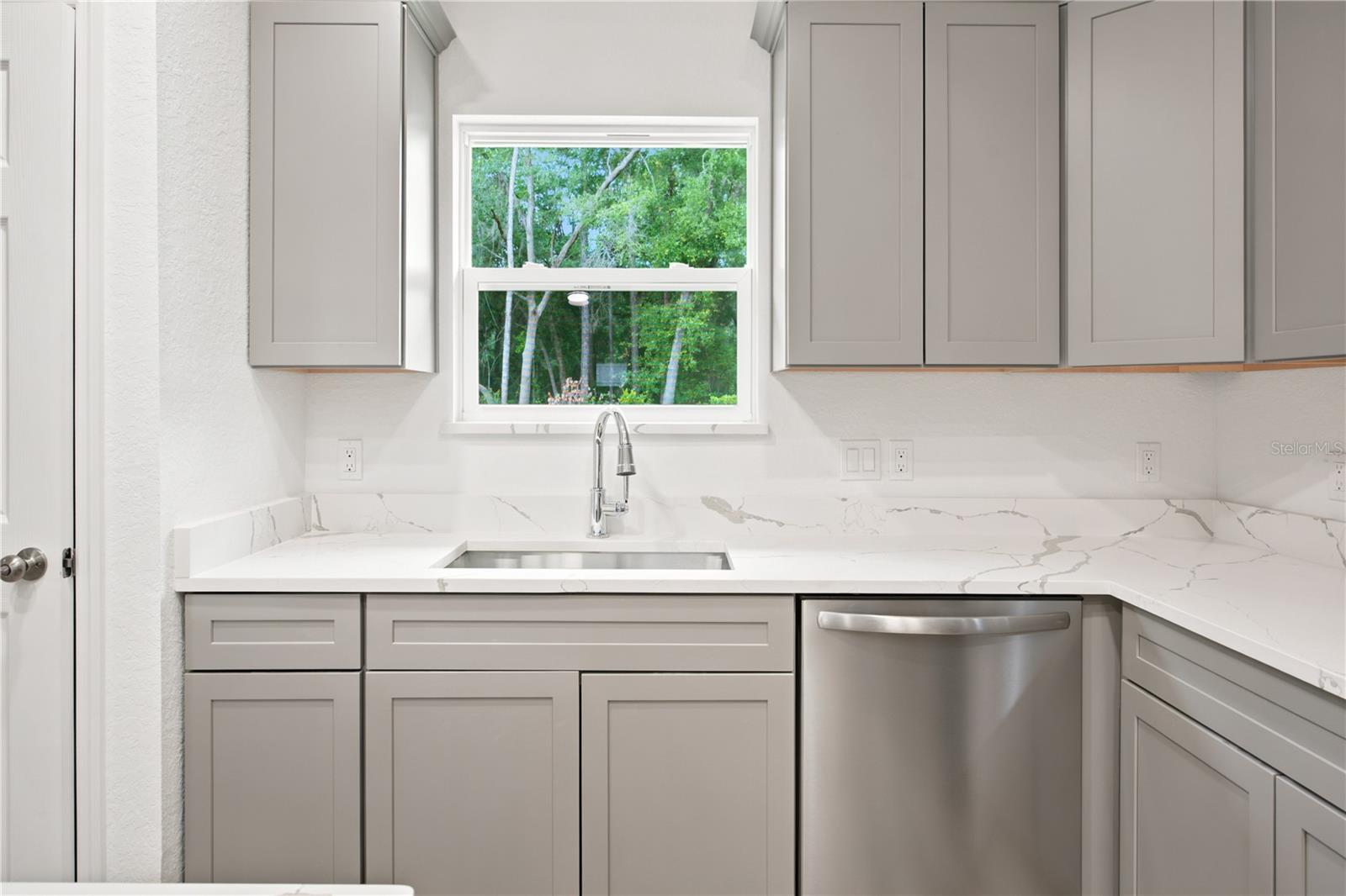 MARION OAKS - Residential