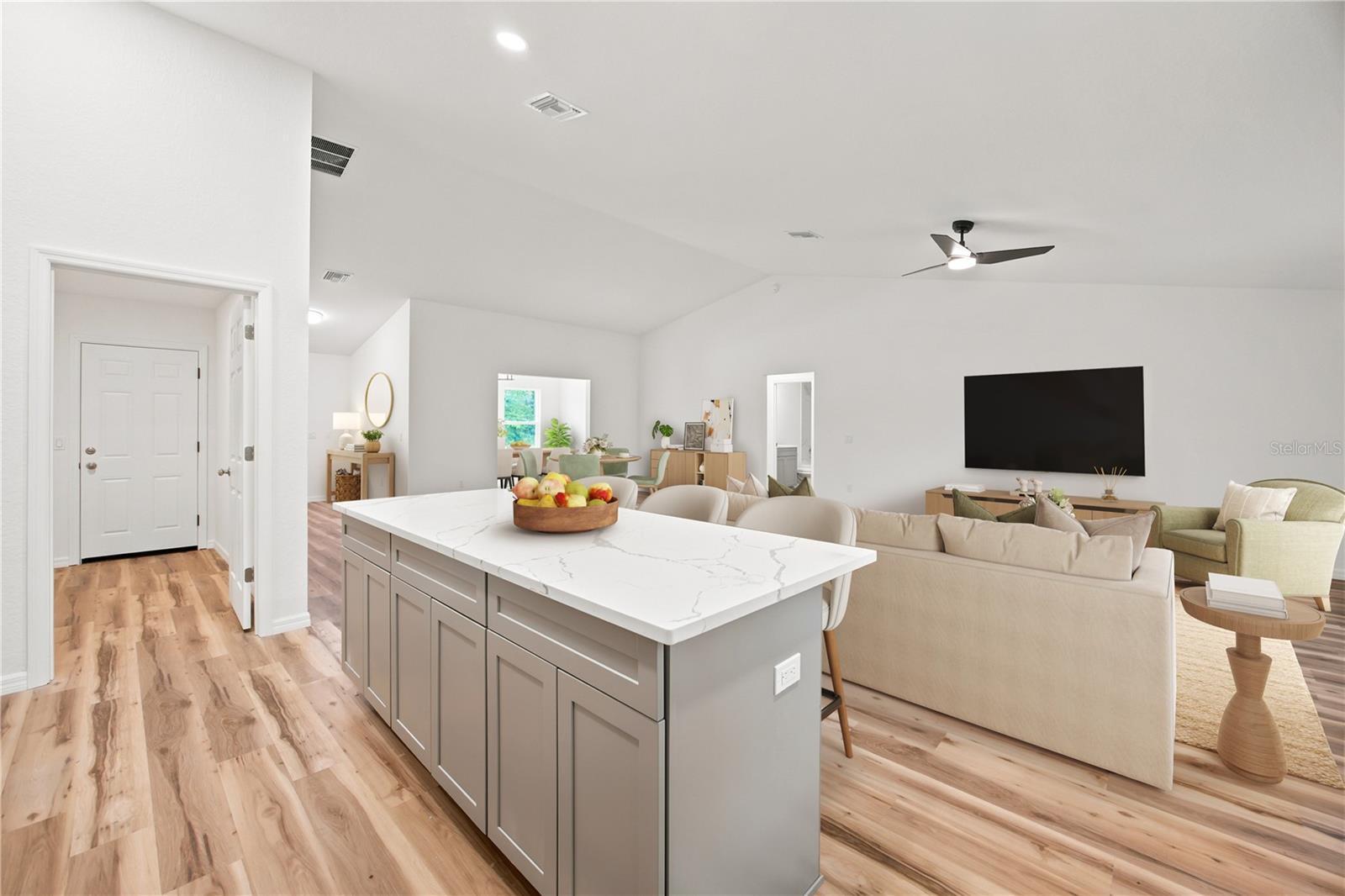 MARION OAKS - Residential