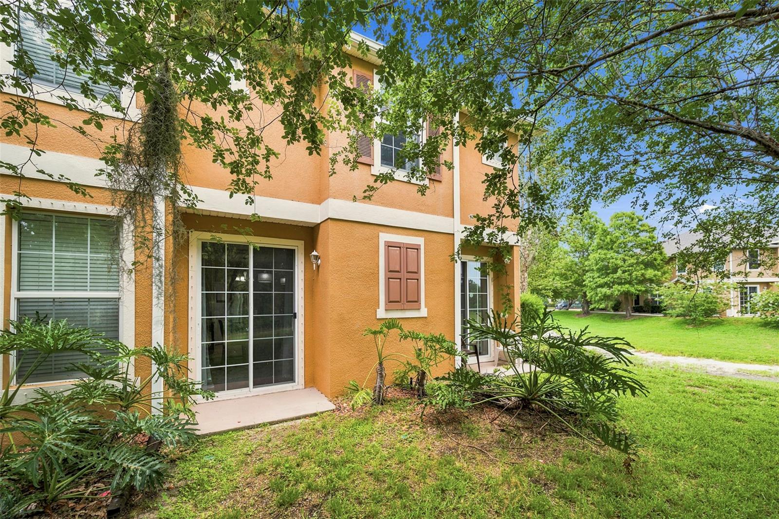 LITTLE RDG - Residential