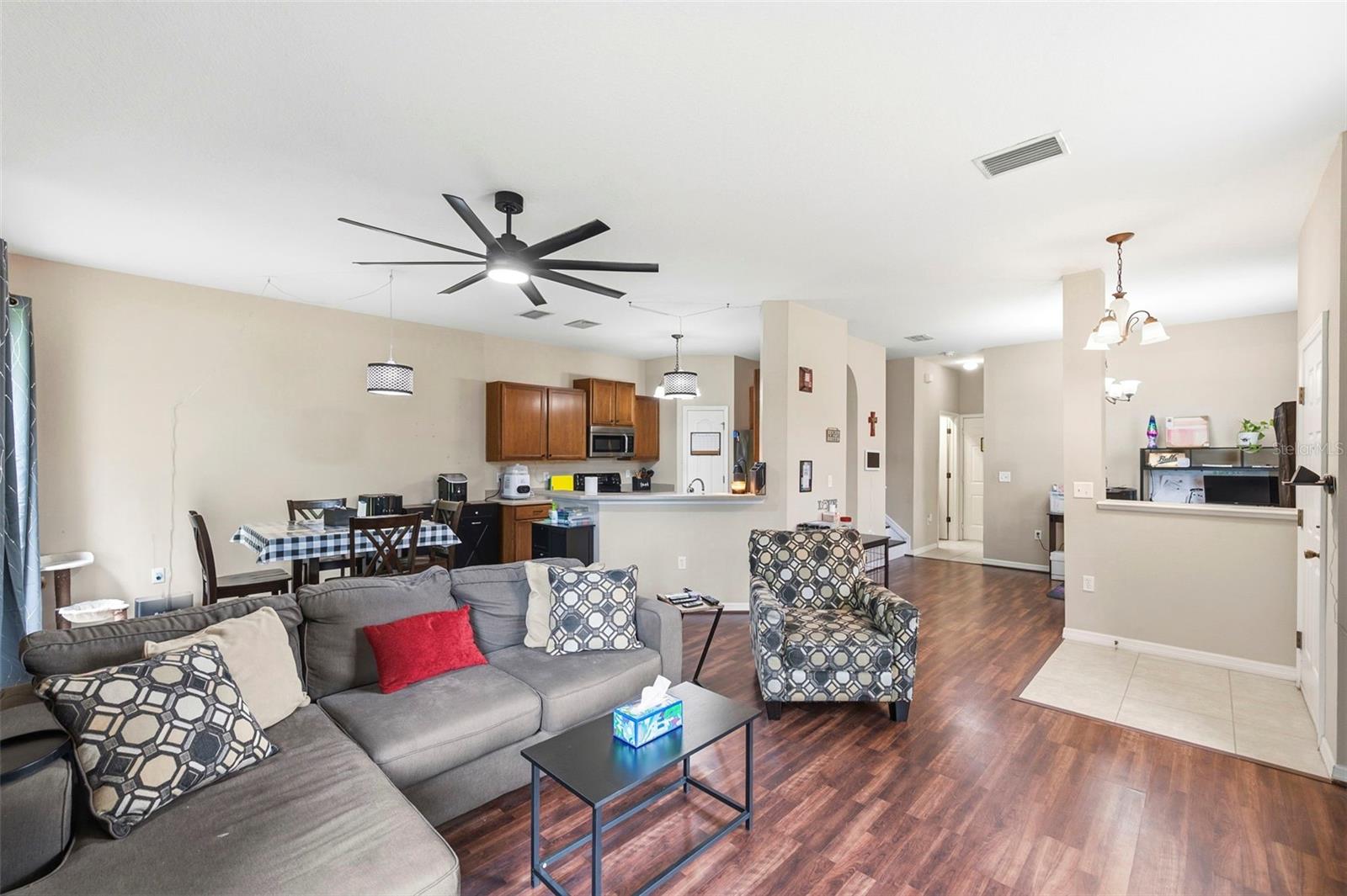 LITTLE RDG - Residential