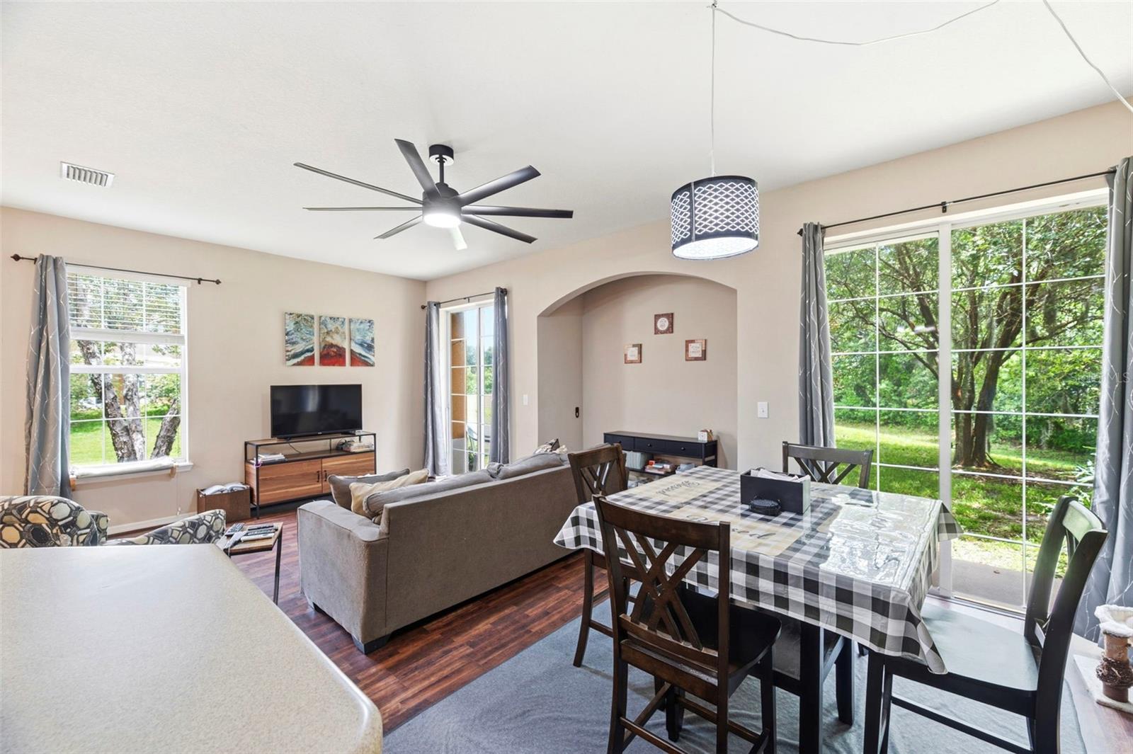 LITTLE RDG - Residential