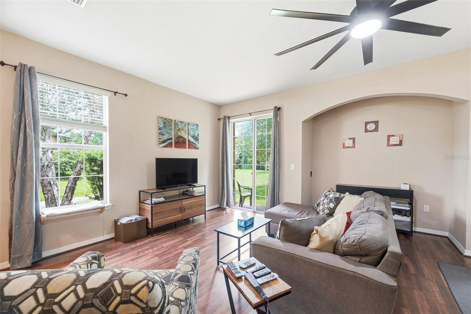 LITTLE RDG - Residential
