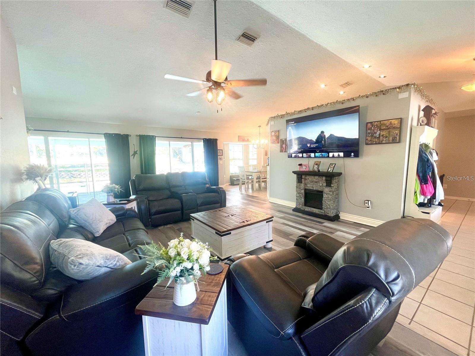 PINE RIDGE UNIT 1X - Residential