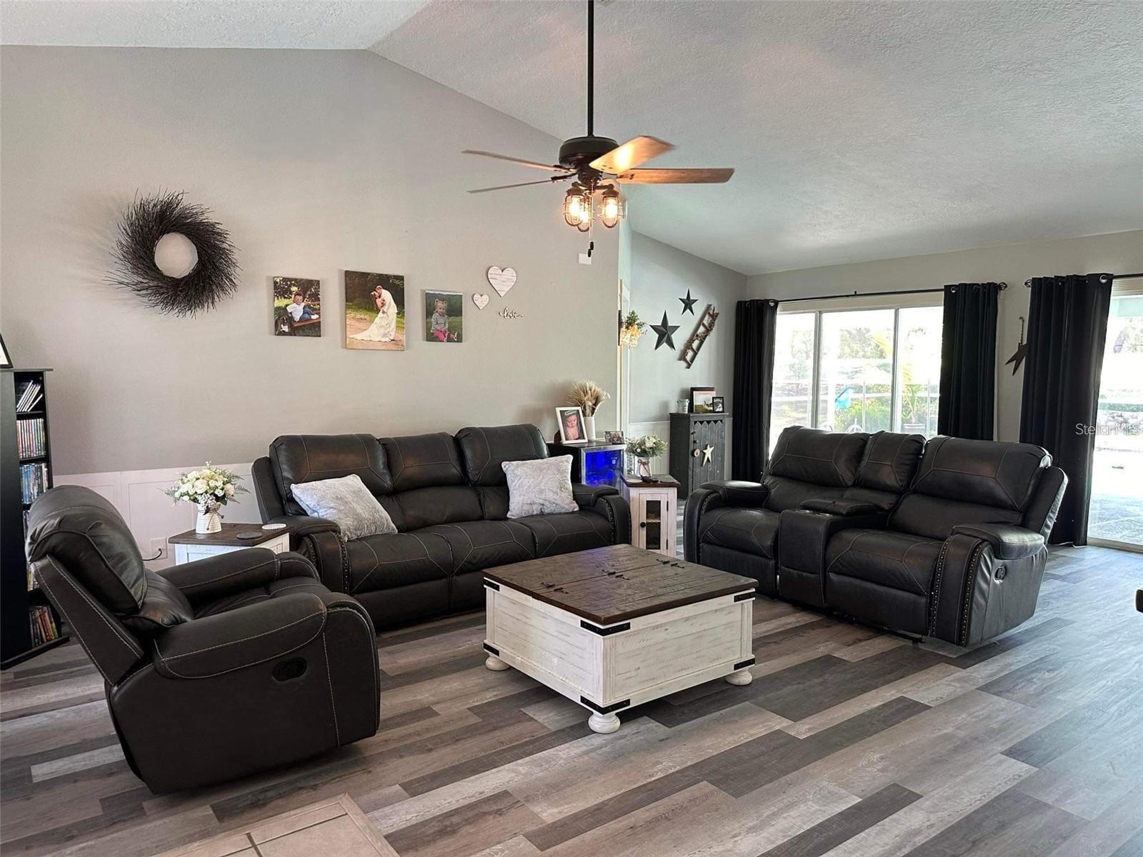 PINE RIDGE UNIT 1X - Residential