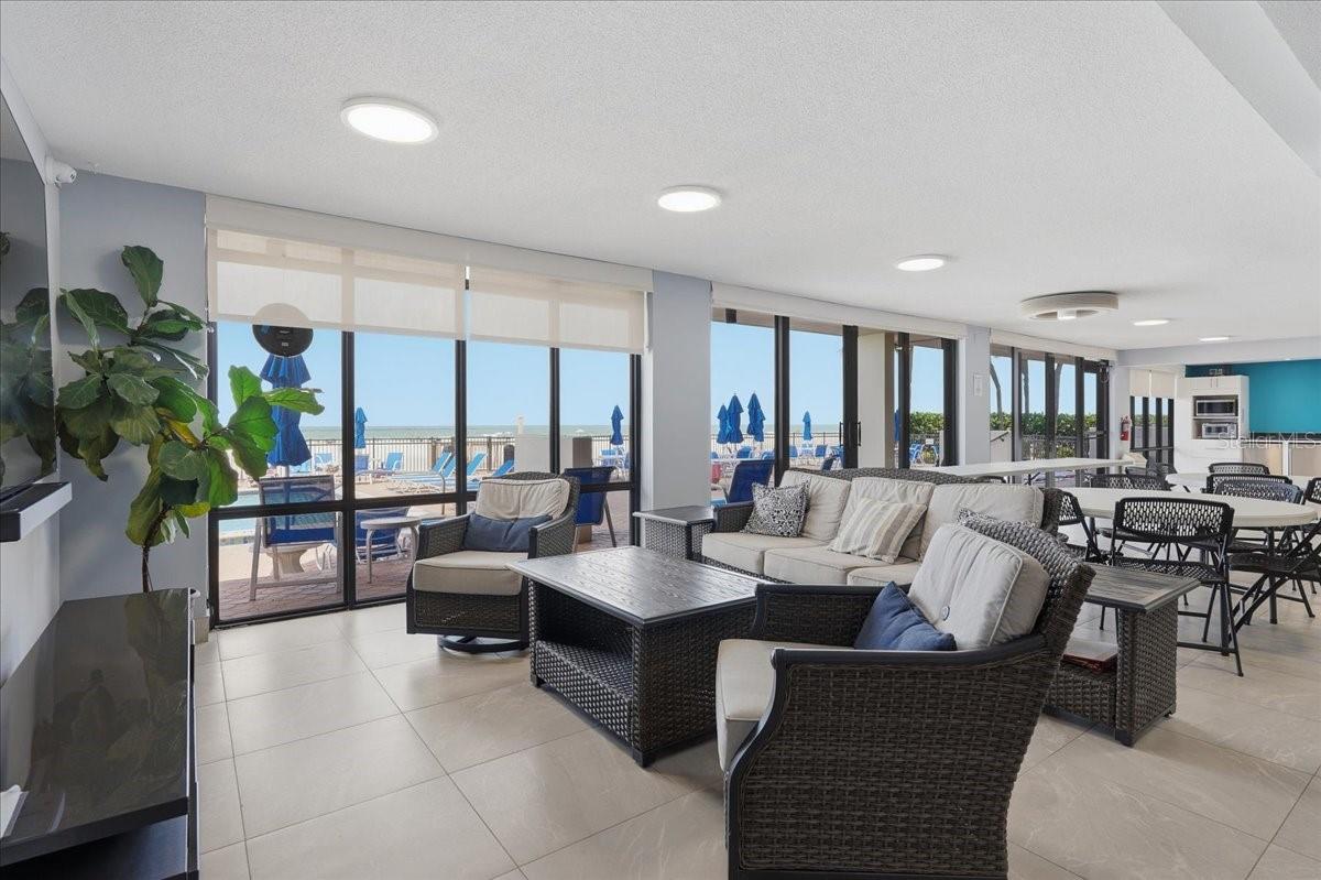 SEAMARK CONDO - Residential