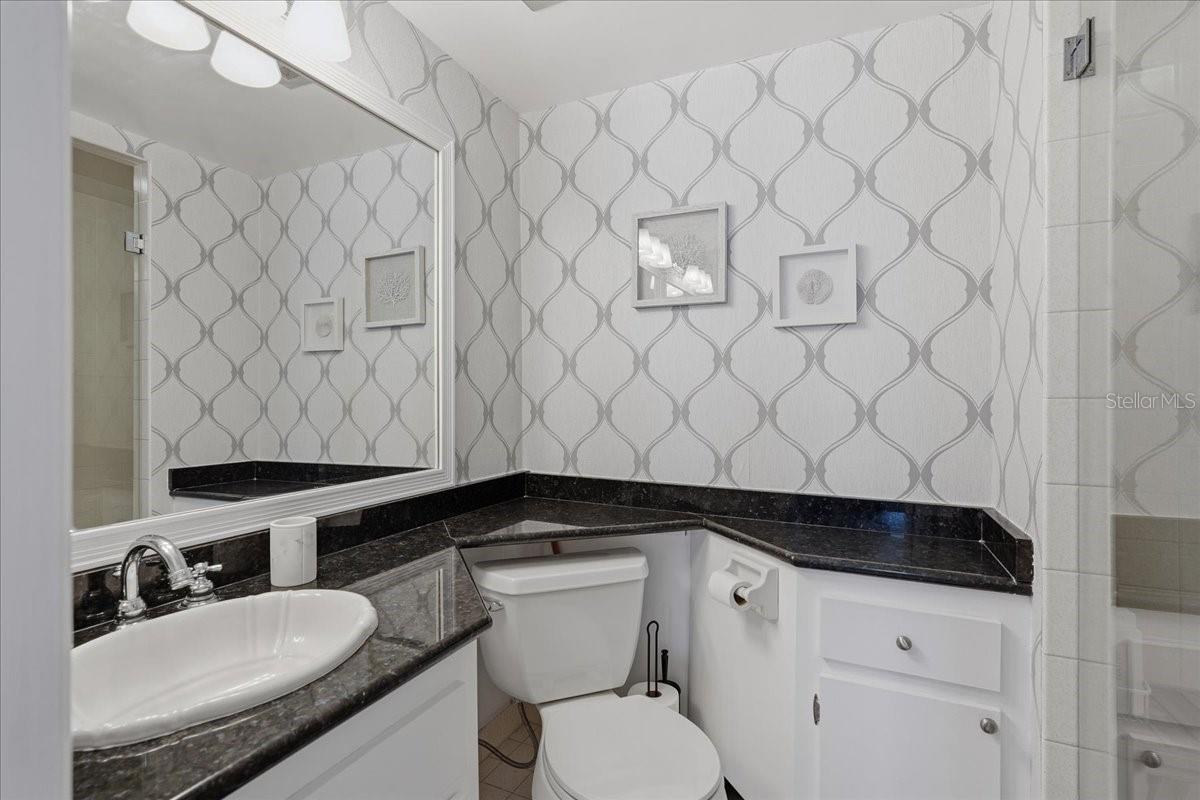 SEAMARK CONDO - Residential