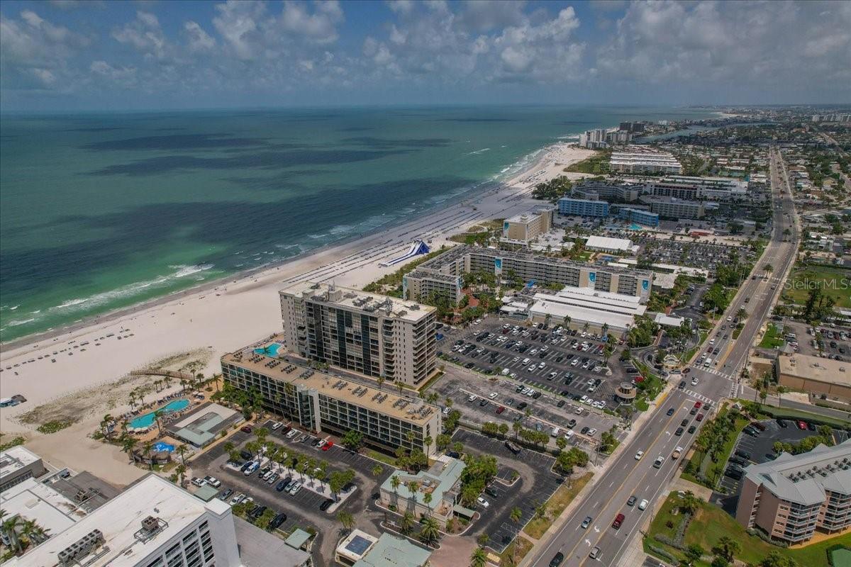 SEAMARK CONDO - Residential