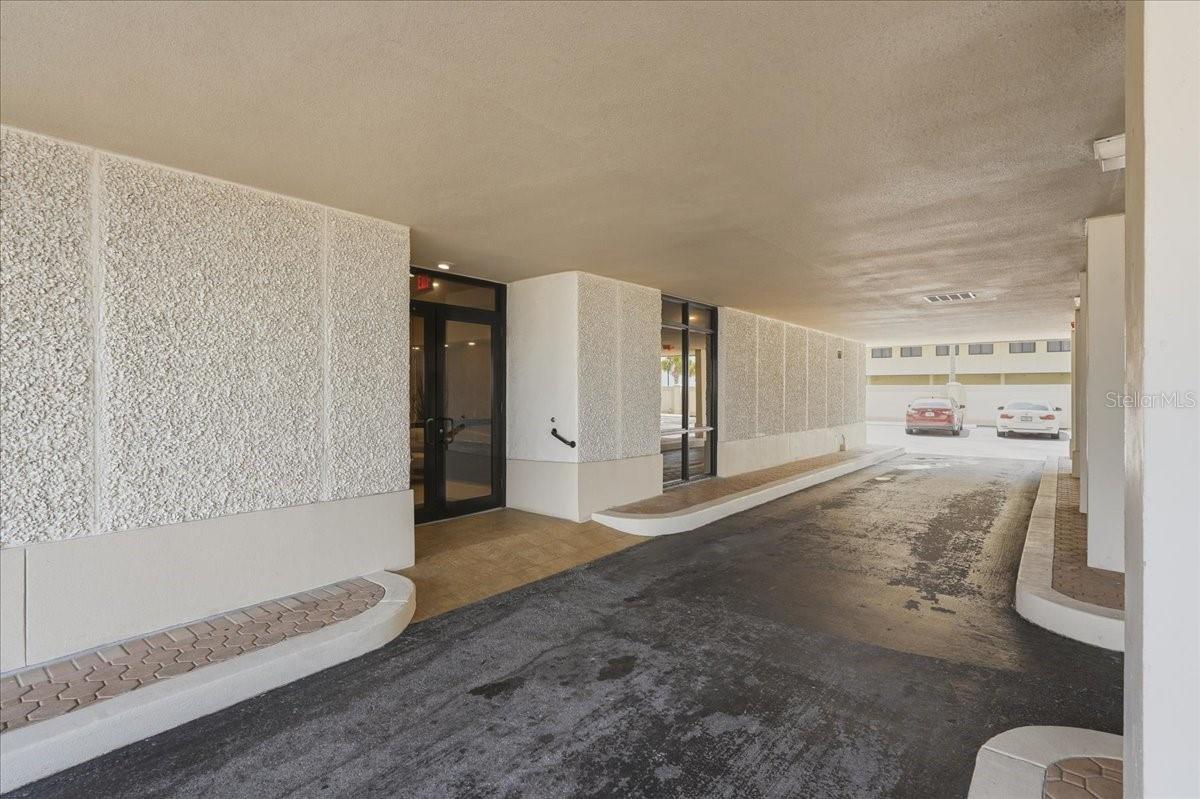 SEAMARK CONDO - Residential