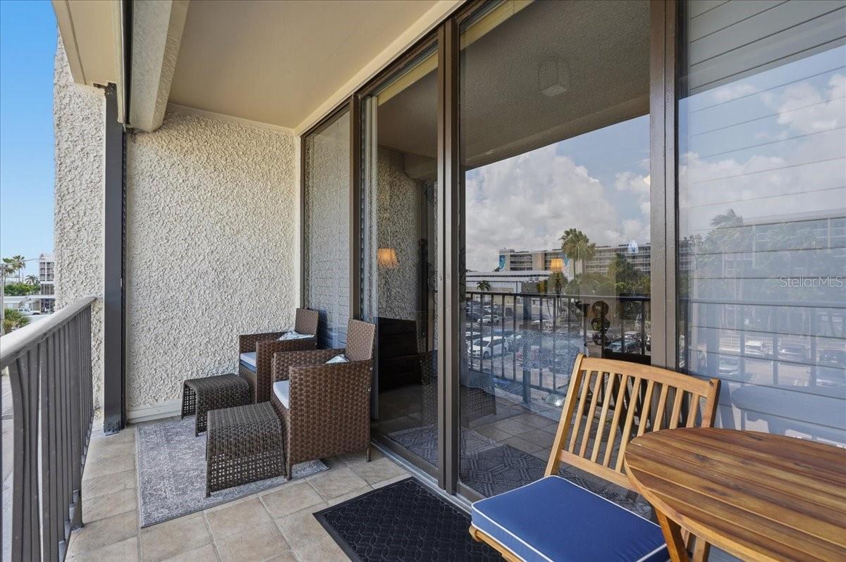 SEAMARK CONDO - Residential
