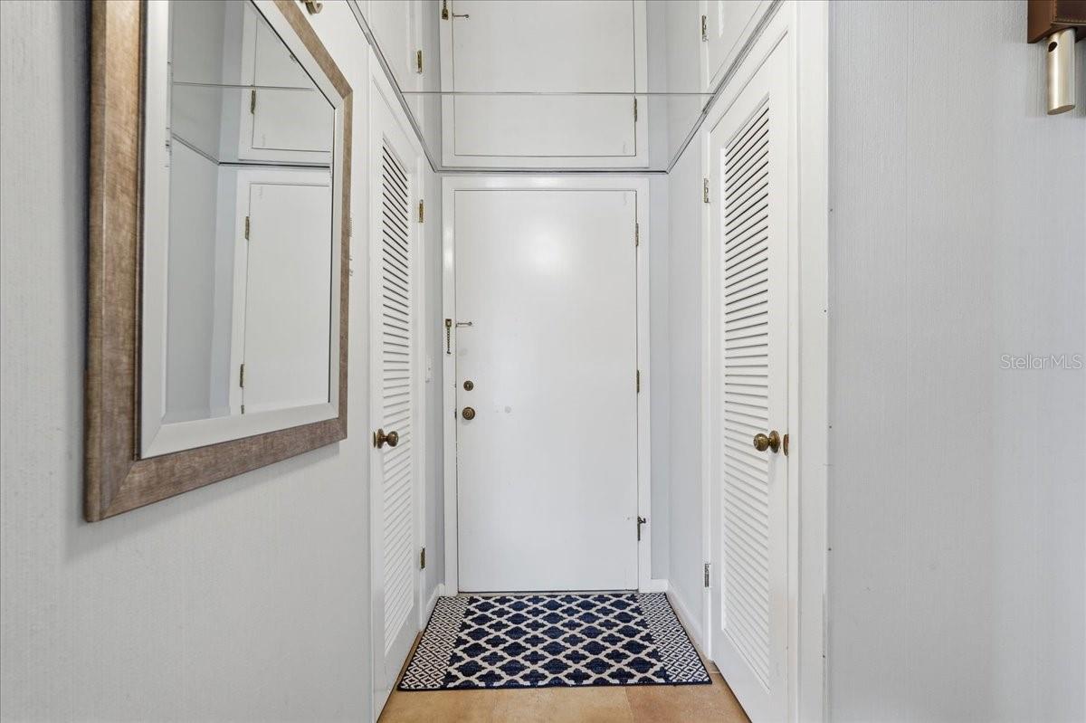 SEAMARK CONDO - Residential