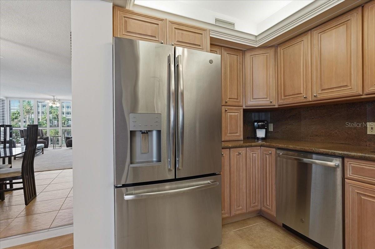 SEAMARK CONDO - Residential