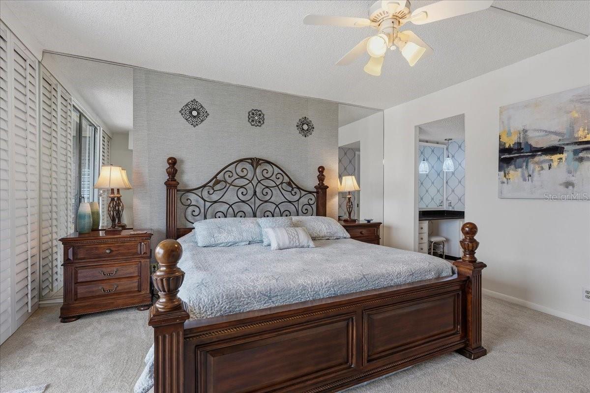 SEAMARK CONDO - Residential