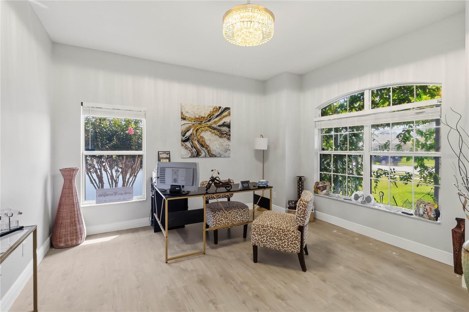 KEYSTONE POINTE PH 3 - Residential