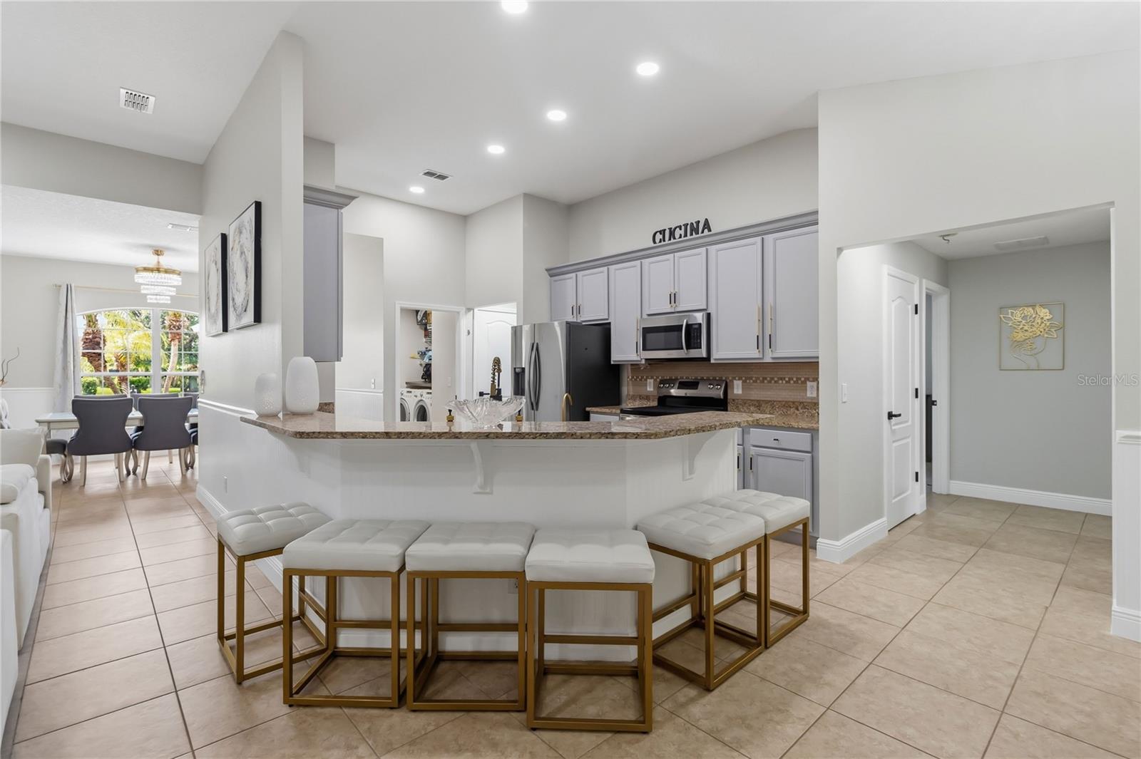 KEYSTONE POINTE PH 3 - Residential