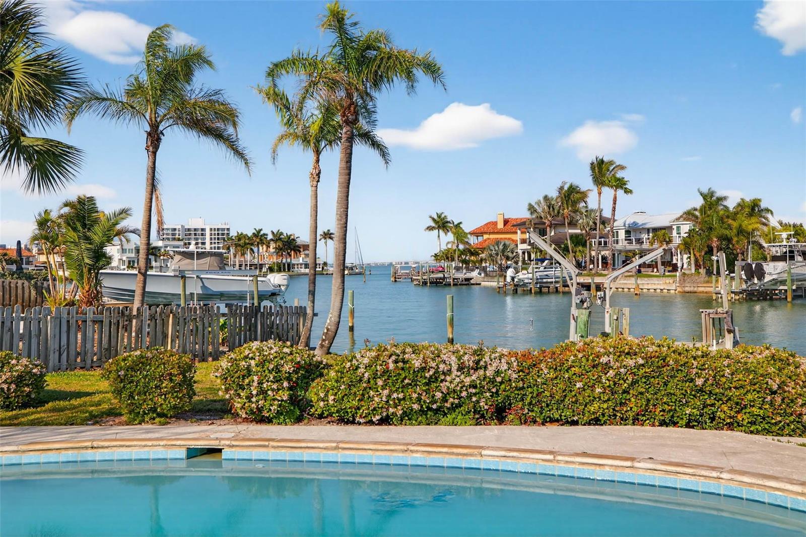 BELLE ISLE - Residential