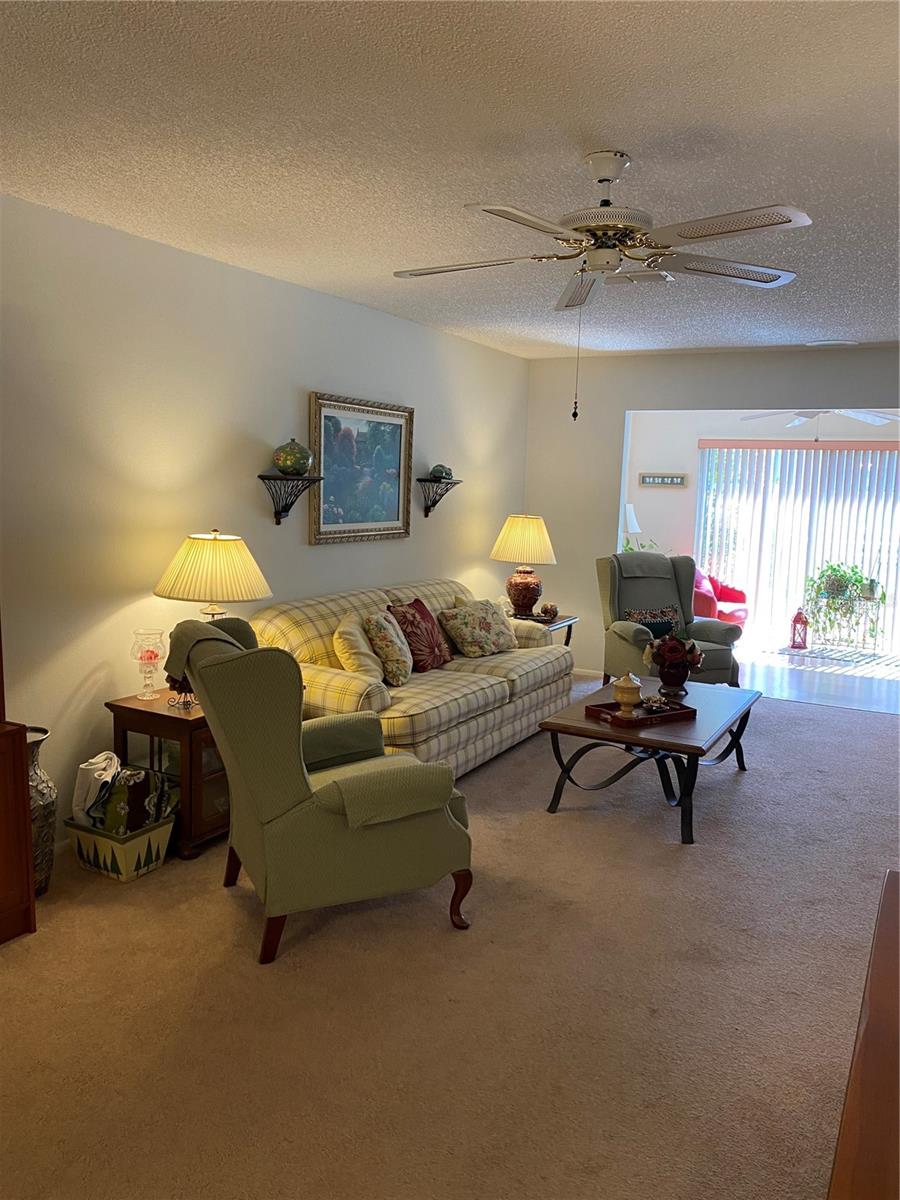HIGHLAND LAKES VILLAS ON THE GREEN - Residential