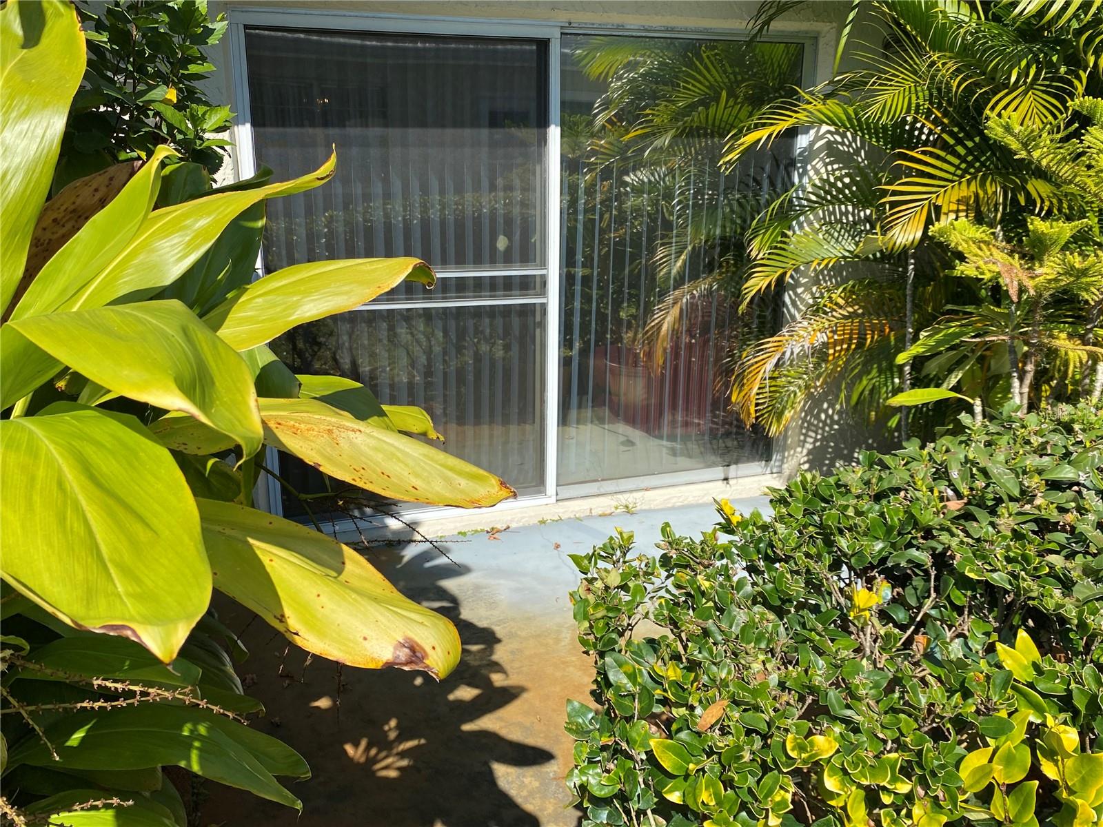 HIGHLAND LAKES VILLAS ON THE GREEN - Residential