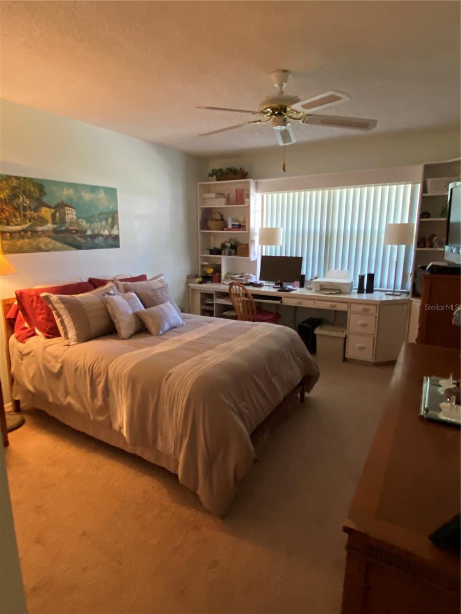 HIGHLAND LAKES VILLAS ON THE GREEN - Residential