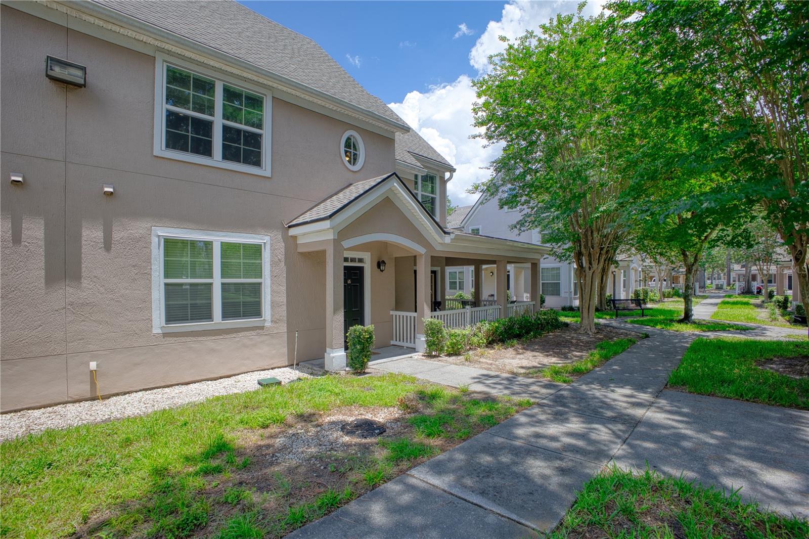 HAMPTONS/METROWEST - Residential