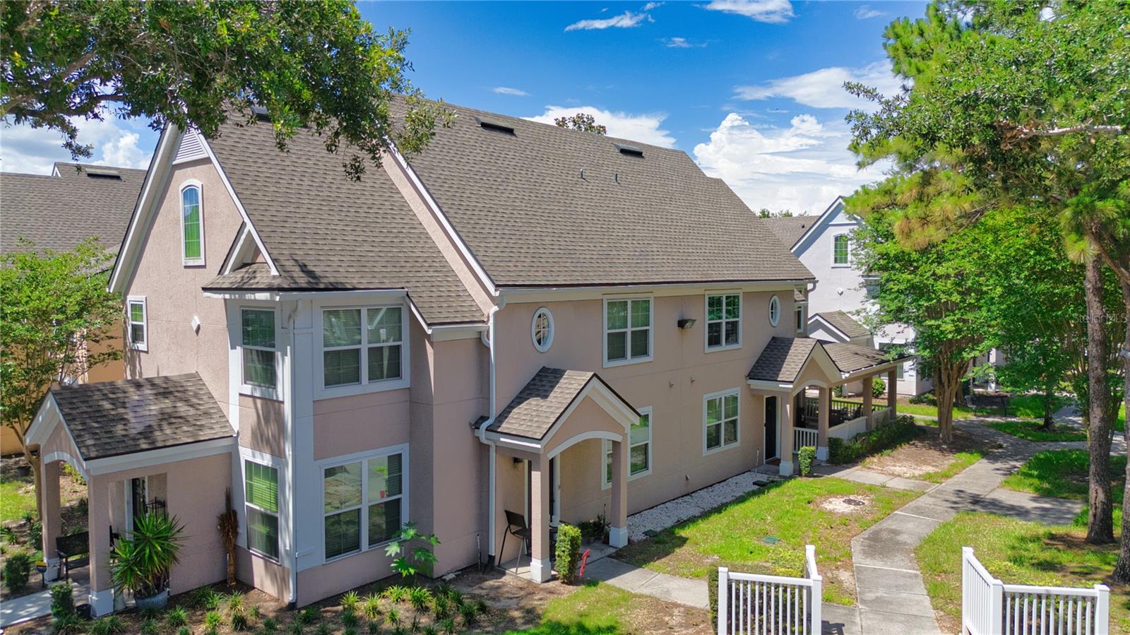 HAMPTONS/METROWEST - Residential