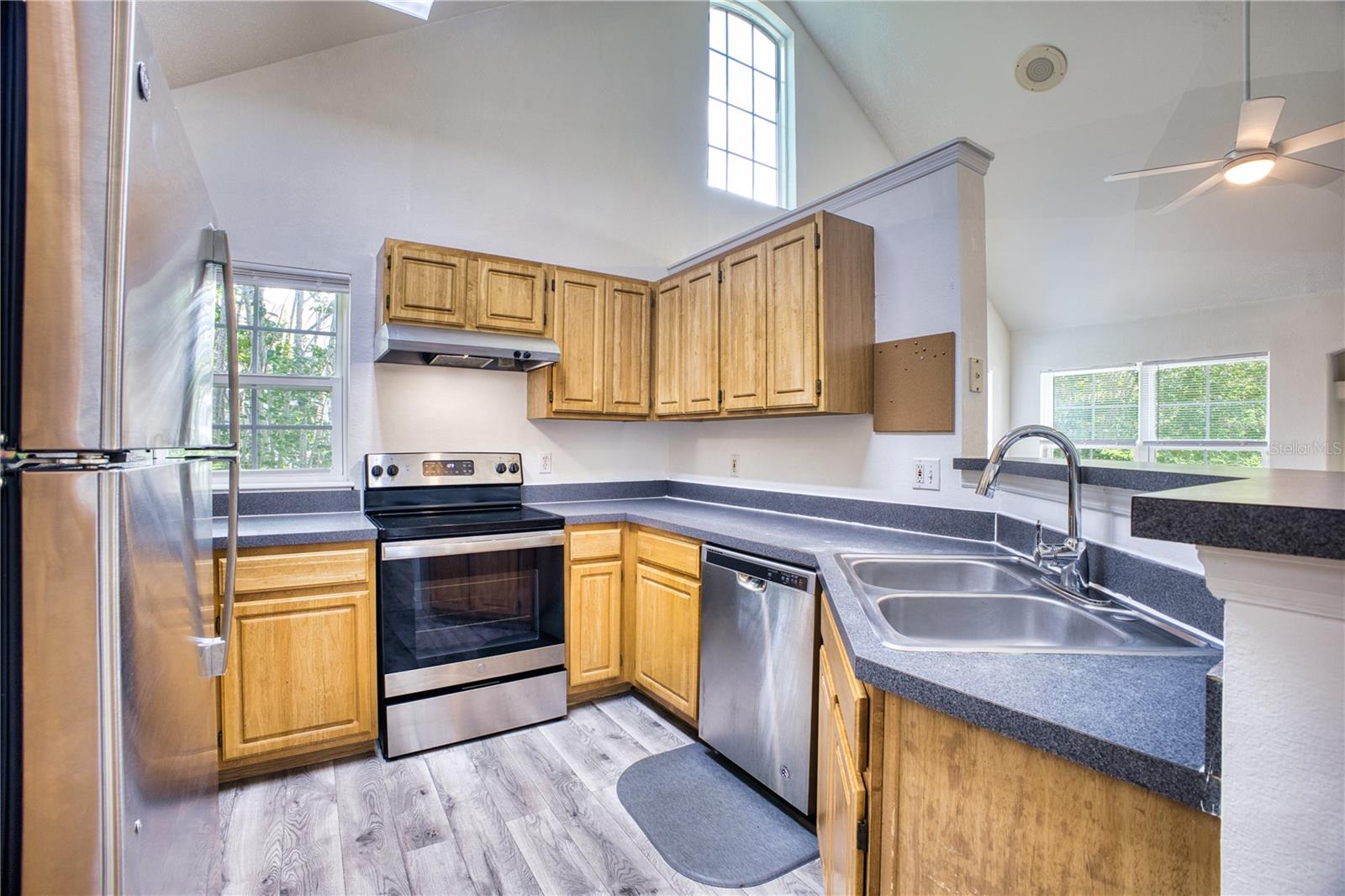 HAMPTONS/METROWEST - Residential