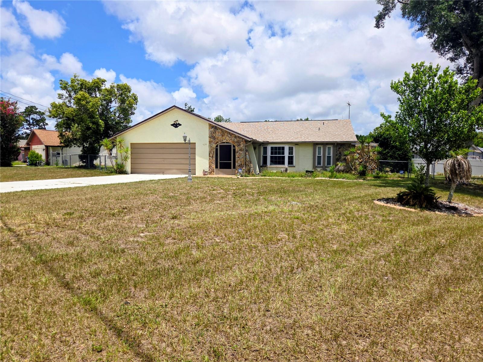SPRING HILL - Residential