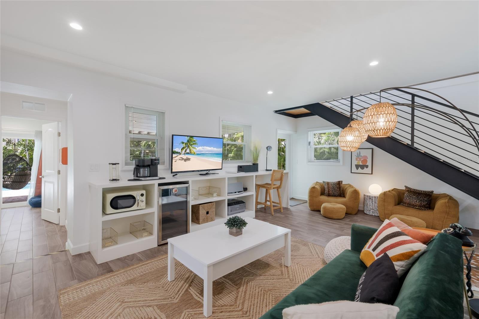 WEST WIND SHORES - Residential