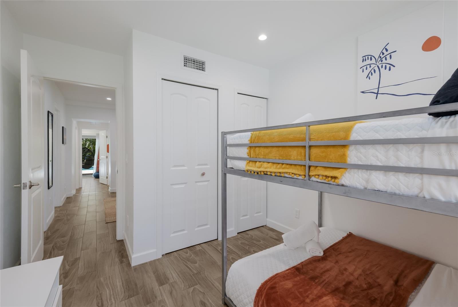 WEST WIND SHORES - Residential