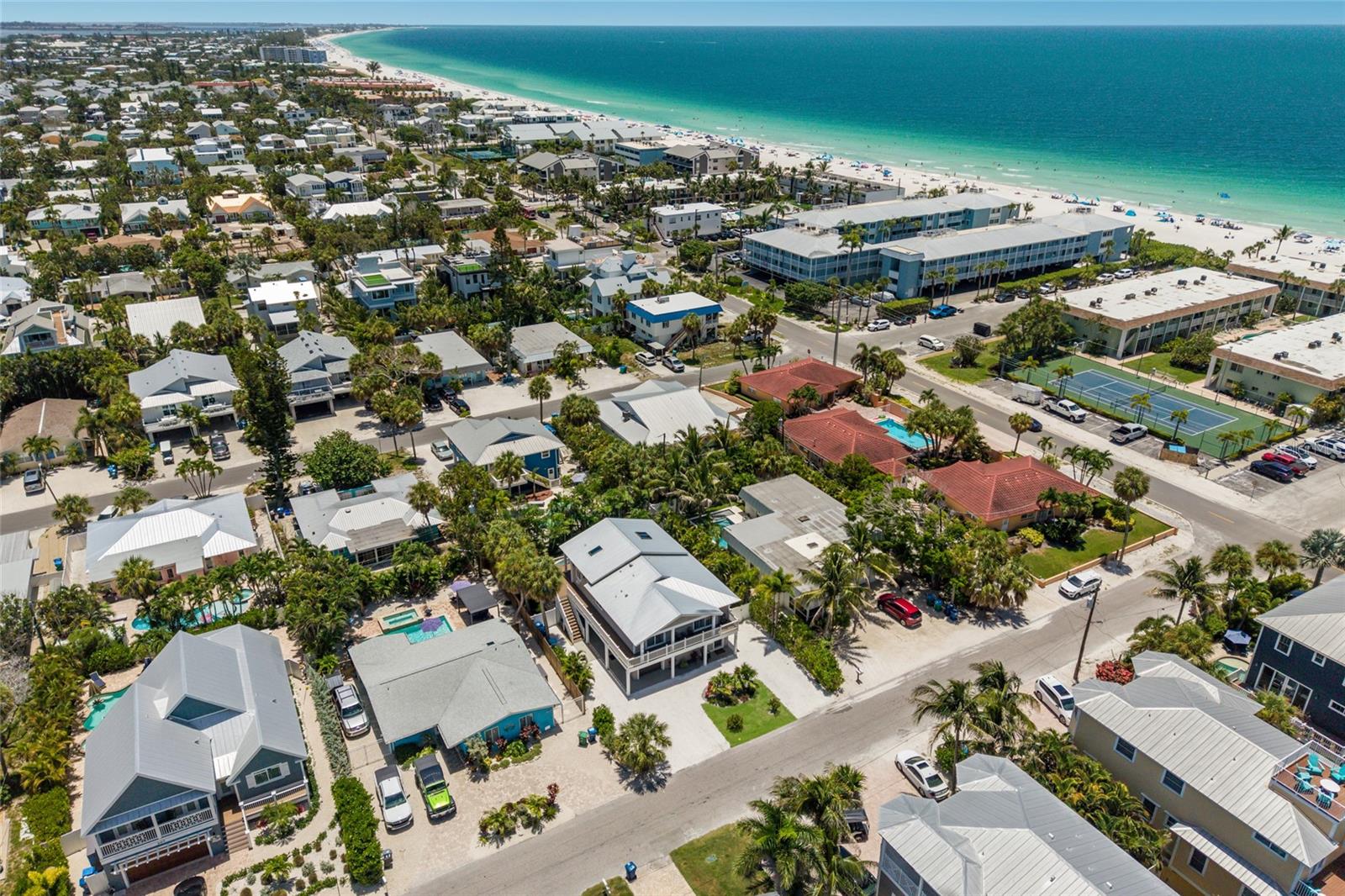 WEST WIND SHORES - Residential