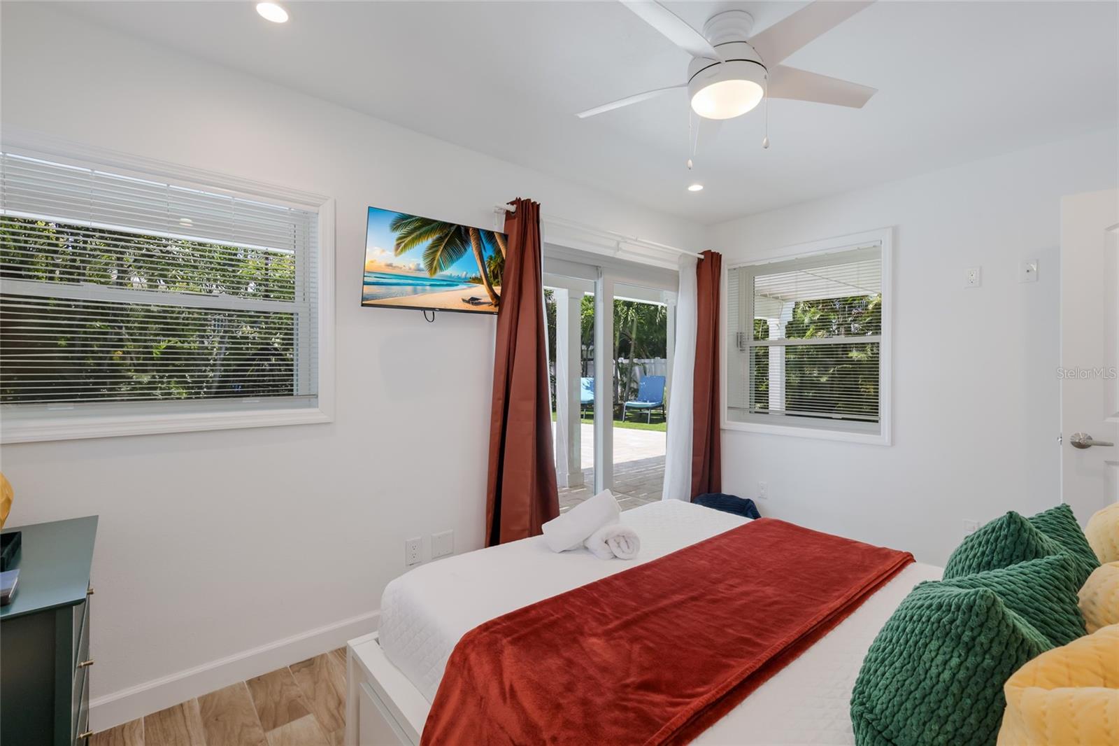 WEST WIND SHORES - Residential