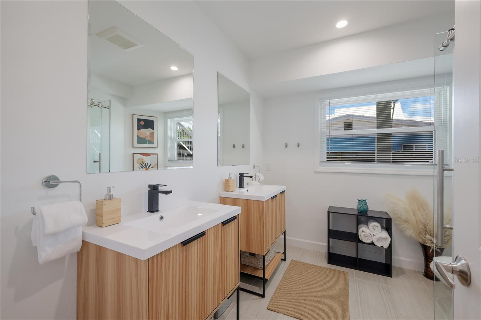 WEST WIND SHORES - Residential