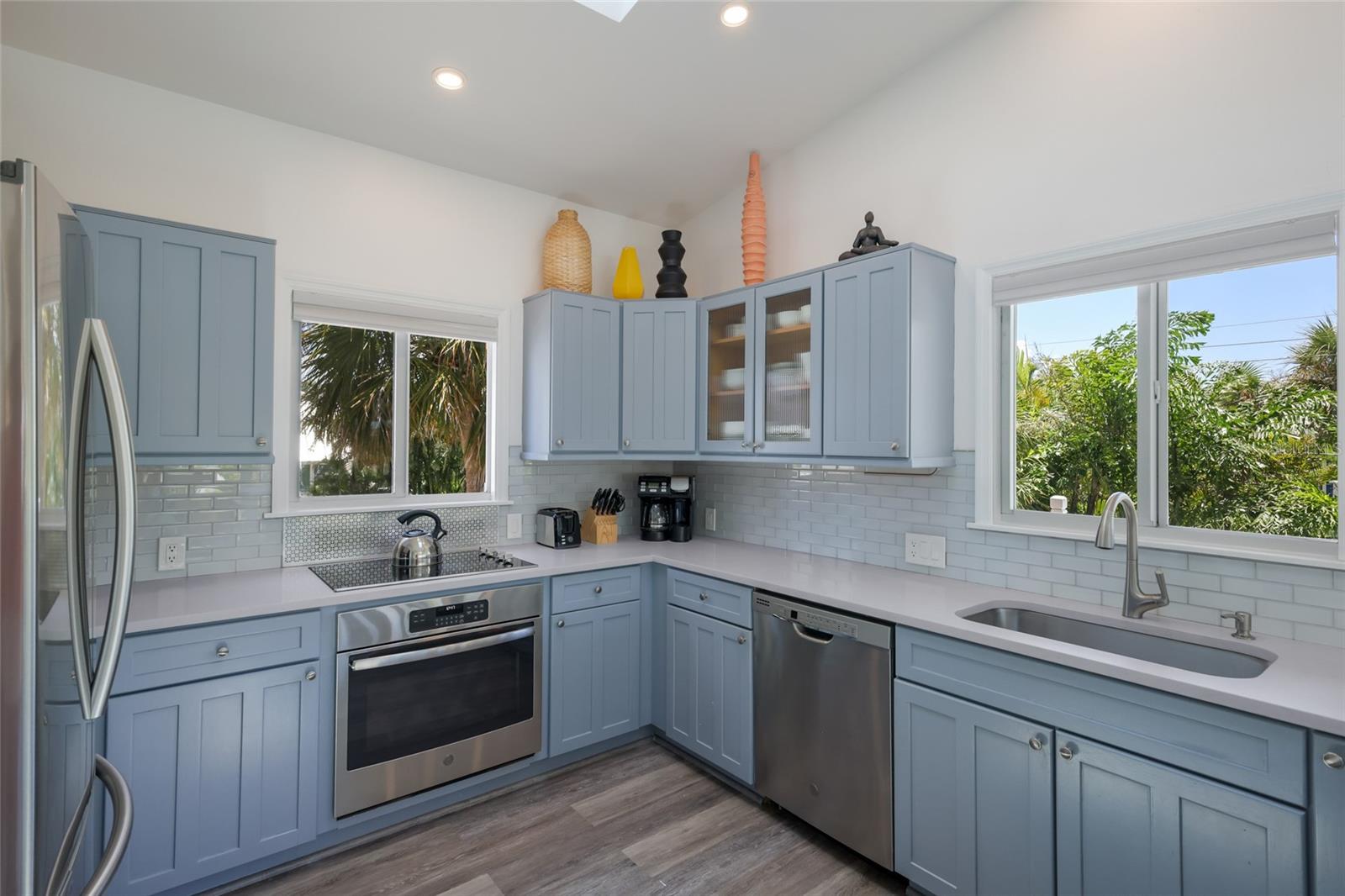 WEST WIND SHORES - Residential
