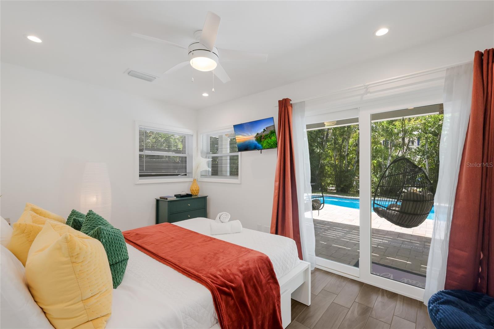 WEST WIND SHORES - Residential