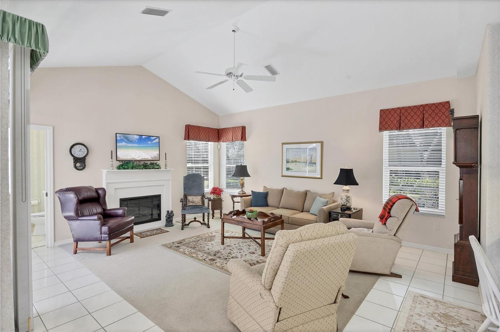 DEER CREEK - Residential