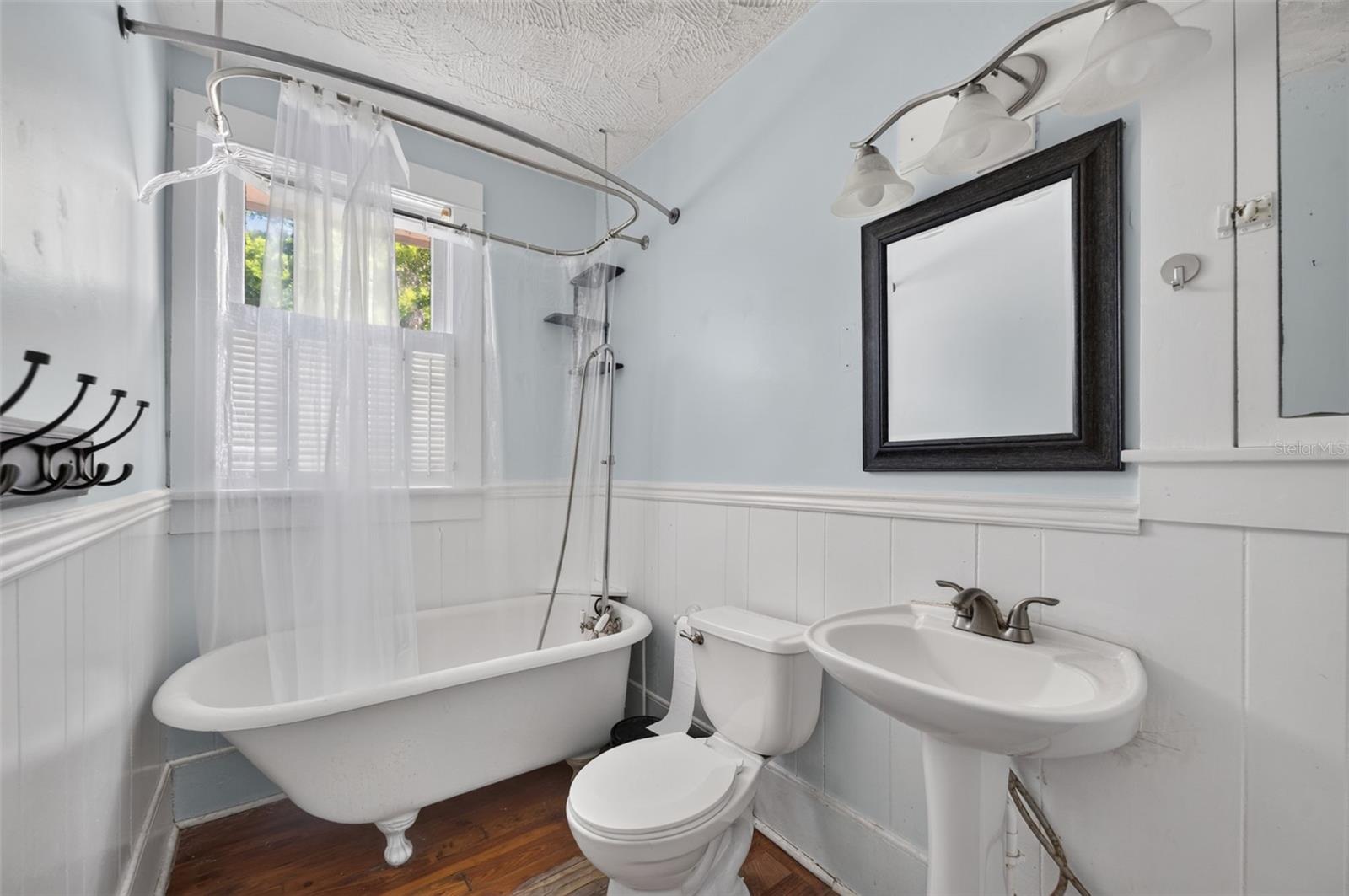 SMITHS D P NEW SMYRNA - Residential