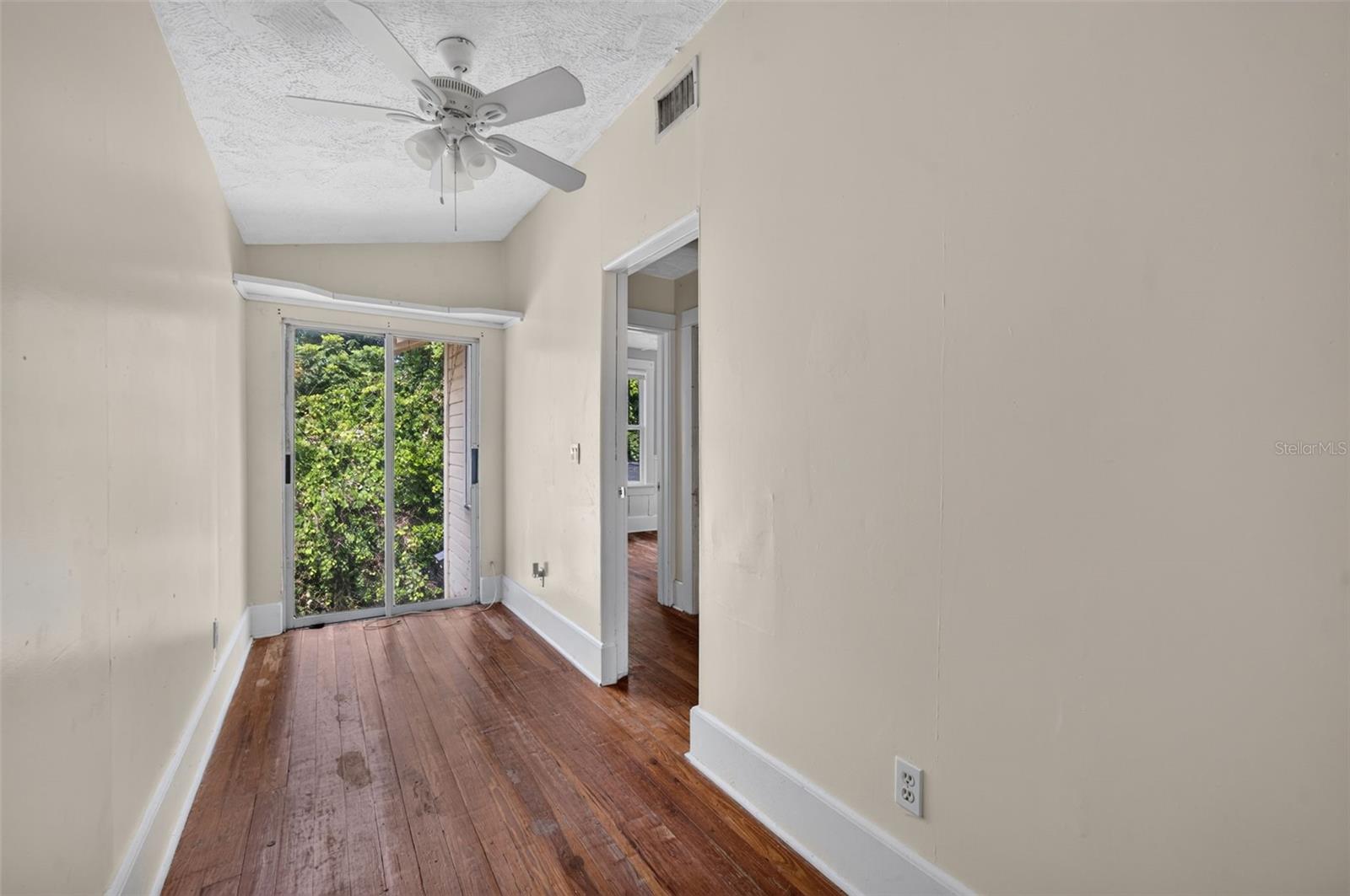 SMITHS D P NEW SMYRNA - Residential